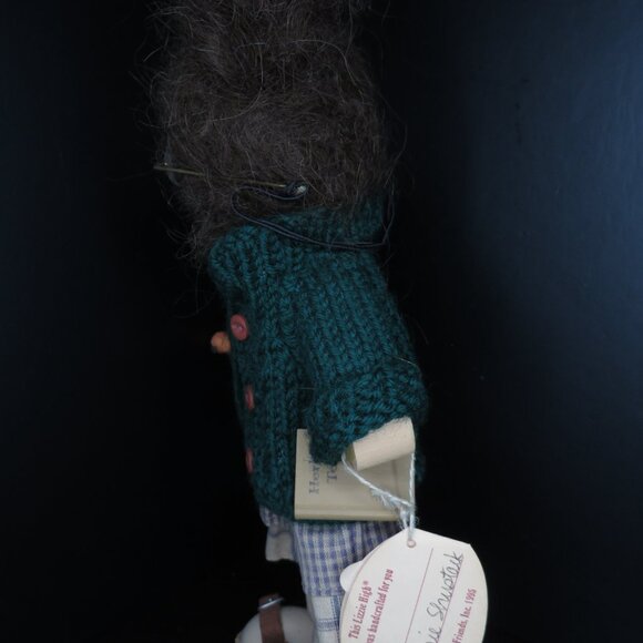 Lizzie High Doll - Picture 5 of 6